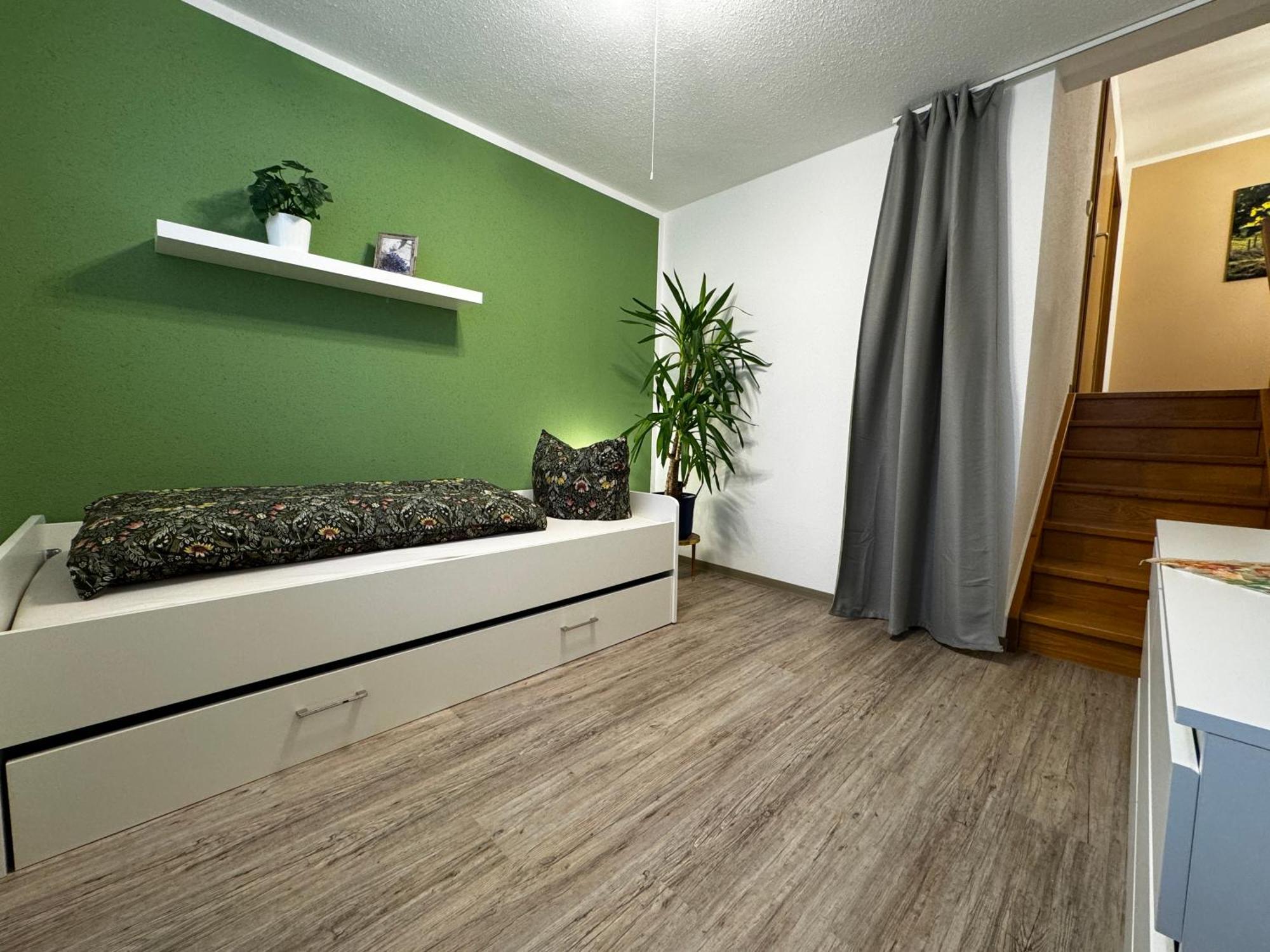 Galerie-Ferienwohnung "Im Schindlershof" - Zentral Und Ruhig Eibenstock Esterno foto
