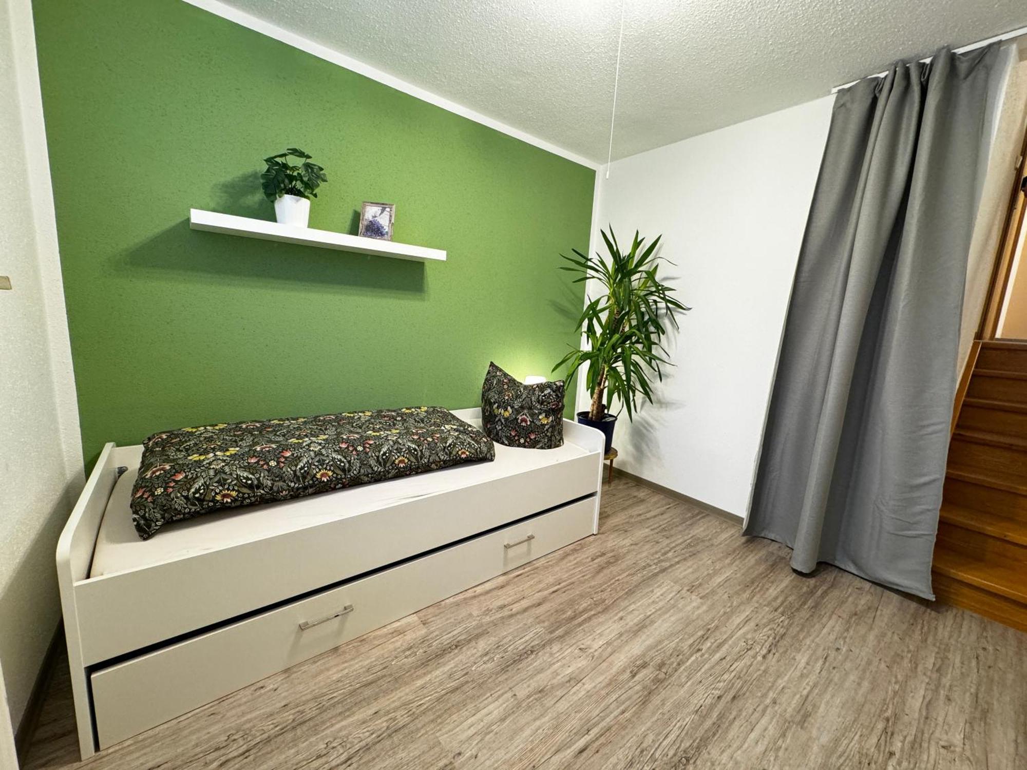 Galerie-Ferienwohnung "Im Schindlershof" - Zentral Und Ruhig Eibenstock Esterno foto
